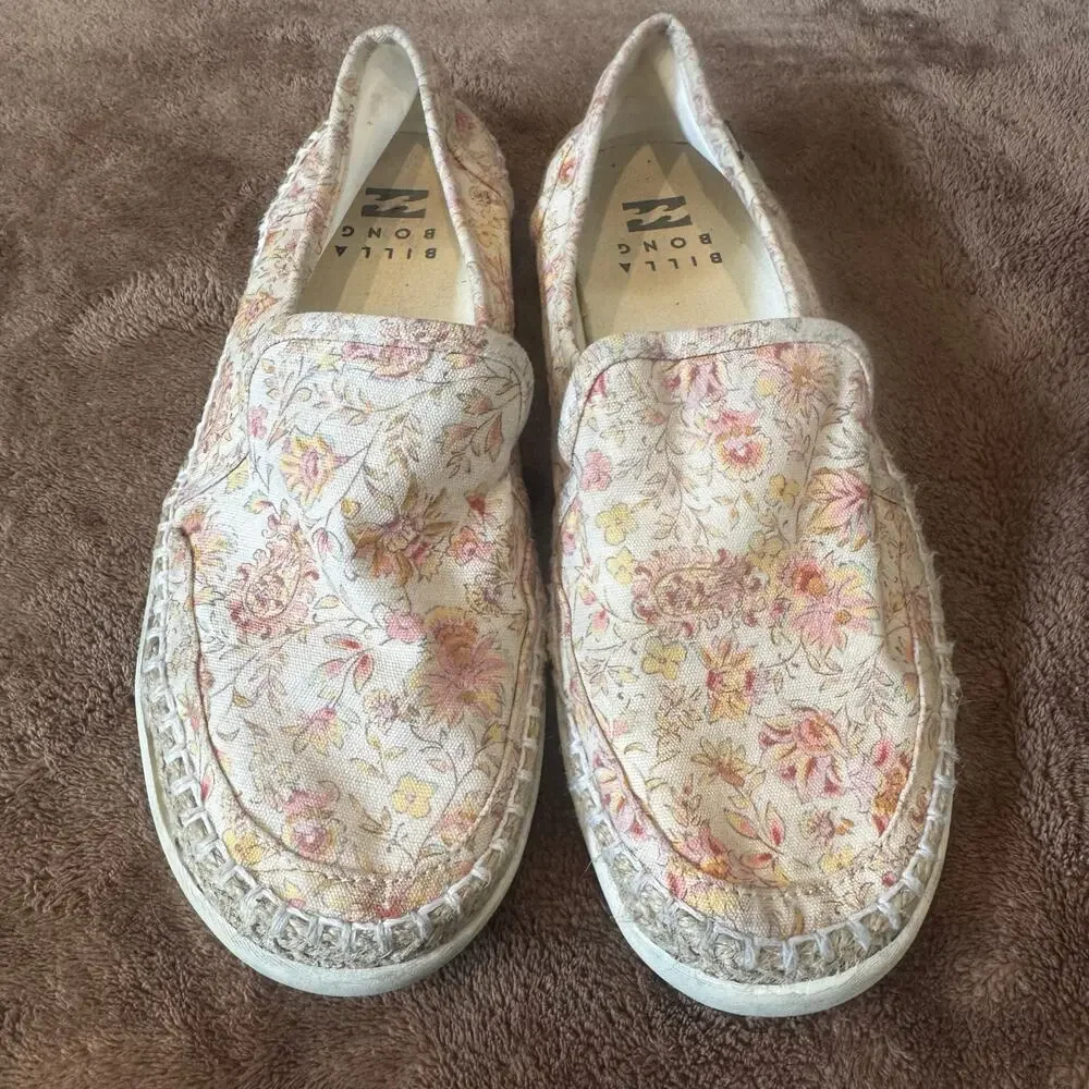 Billabong‎ Women's Floral Paisley Pink/White Loafers Size 8 Casual Slip On Beach